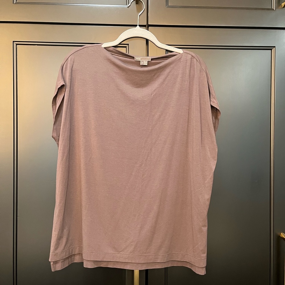 Vince dark gray tshirt Small